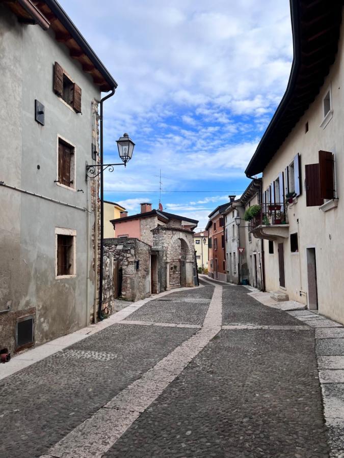 Residenza Borgo San Rocco Bed & Breakfast SantʼAmbrogio di Valpolicella Екстериор снимка